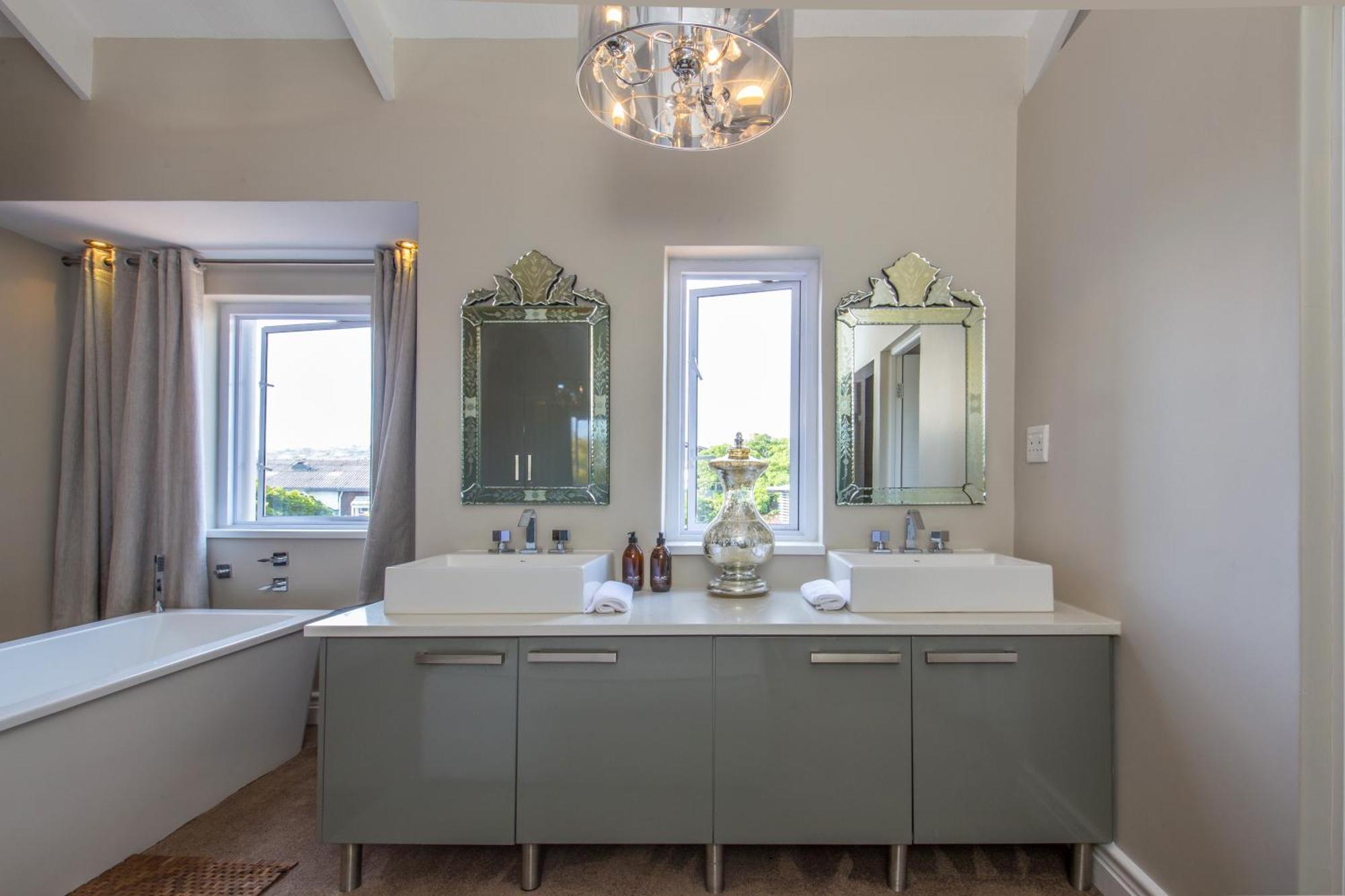 Thesen Harbour Town Apartments @ Beautiful Knysna Villas Quarto foto